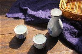 國務院支持貴州白酒生產基地建設 貴州茅臺發展情況數據及醬香酒未來趨勢