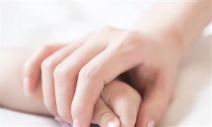 月嫂月平均工資15000元 月嫂行業市場現狀及前景分析
