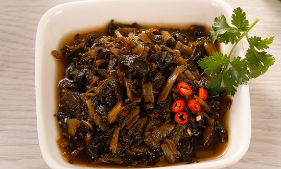 推動醬腌菜行業向現代化年輕化方向轉型 中國醬腌菜行業供需趨勢分析