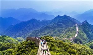下半年國內旅游收入預計達五萬億元 暑期出境游呈現恢復增長態勢