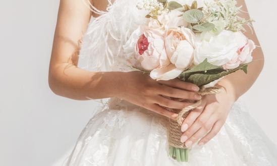 2023年結婚率再創新低 中國婚紗禮服行業前景如何