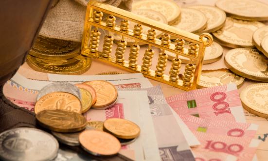 多家銀行理財下調產品業績比較基準 2024銀行理財行業發展現狀