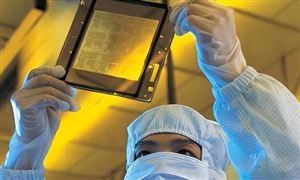 2024年存儲設備行業(yè)發(fā)展分析與投資前景預測 HBM產(chǎn)能售罄 存儲公司有望迎來業(yè)績加速修復