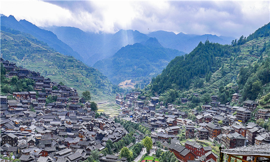鄉(xiāng)村旅游行業(yè)深度調(diào)研 預(yù)計(jì)到2024年全國鄉(xiāng)村旅游市場規(guī)模將達(dá)到1.8萬億元